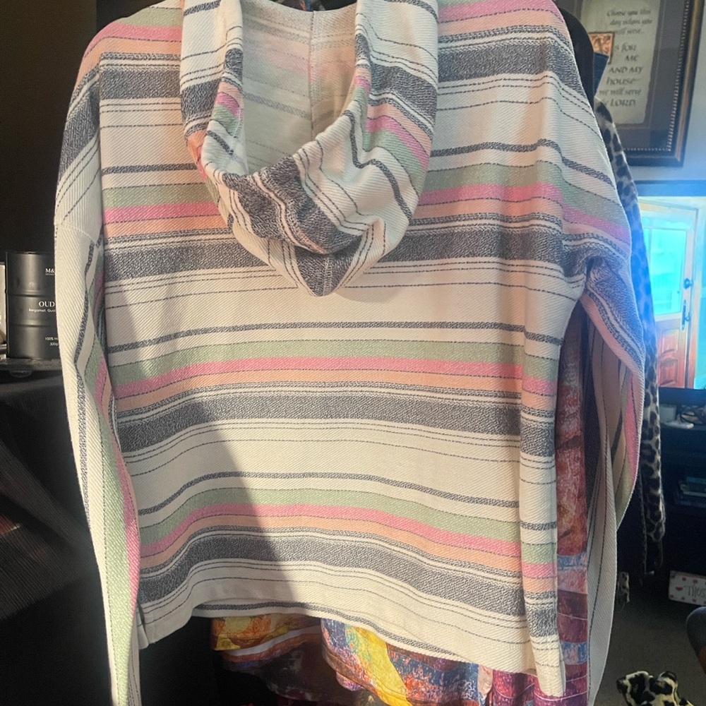 O'Neill Pastel Striped Hoodie - Picture 2 of 3
